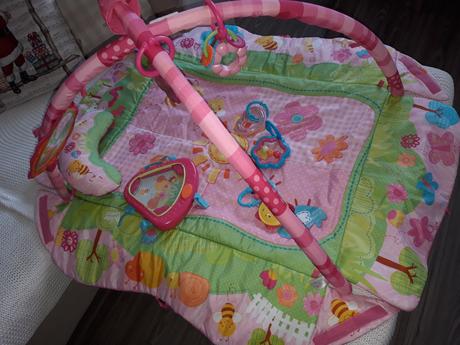 Prekrásna variabilná hracia deka s hrazdičkou,