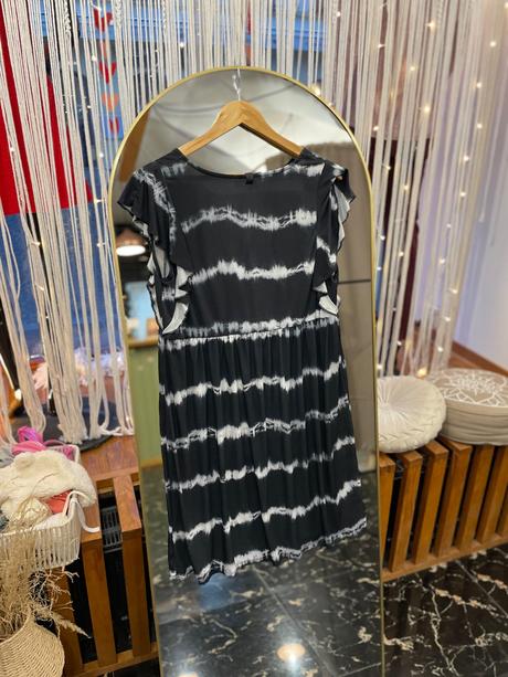 Čierno biele batikované letné šaty pre moletky, 44
