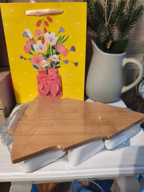 Misky na oriešky v tvare stromu,