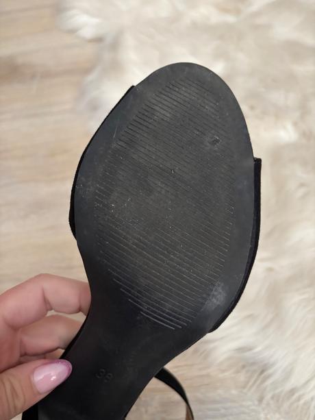 Sandále na podpätku, h&m,38