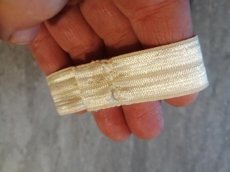 Džínsový sviatočný motýlik 2x4,5 cm,