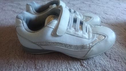 Tenisky strieborno biele, 34
