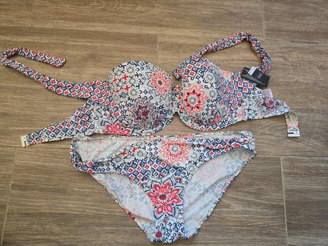 Plavky č.44, next,44