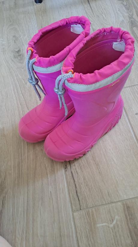 Snehule demar, demar,33