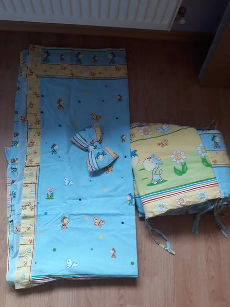 Baldachýn a hniezdo, 60,120