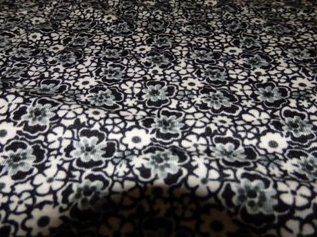 Cierno-biele tricko, m