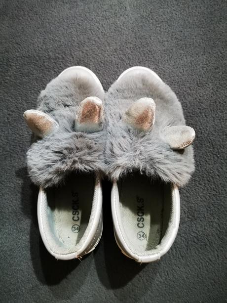 Sivé topánky s kožušinkou, 34