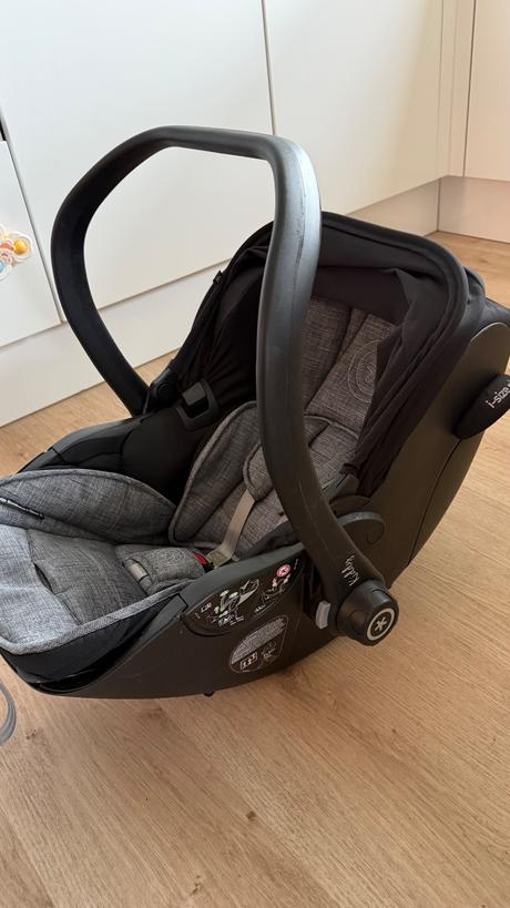 Kiddy vajicko + isofix + novorodenecke vlozky, kiddy