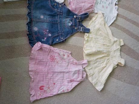 Šaty veľ. 80 (9-12 m.) cena spolu za 7 ks, 68–80