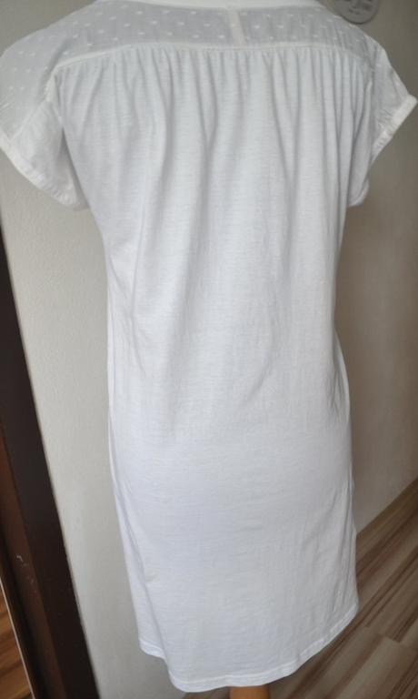 Vyšívané šaty m -l, l