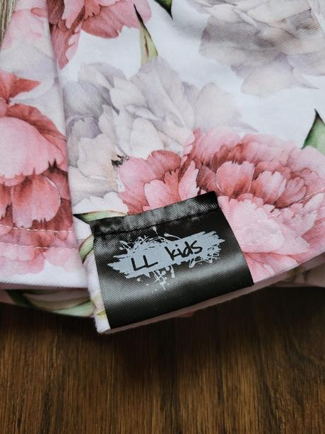 Šatky v.74 kvietkované, 74