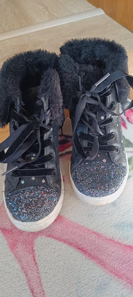 Krasne teplejsie topanky, f&f,29