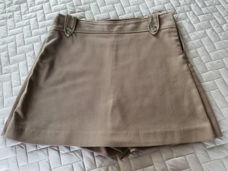 Sukno-šortky 158-164, zara,158