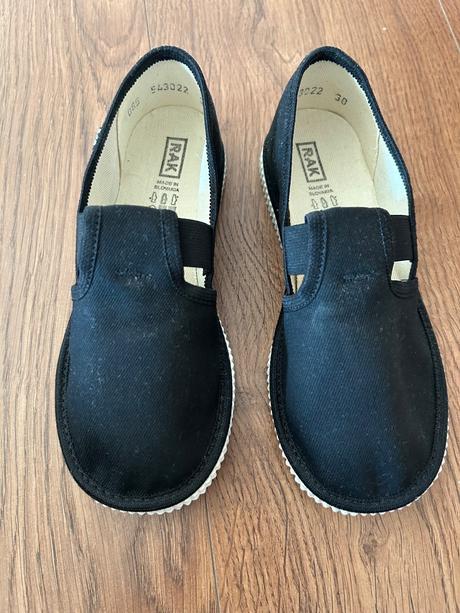 Prezuvky rak 30 cierne, rak,30