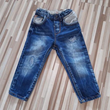 Rifle noseného vzhľadu, zara,92