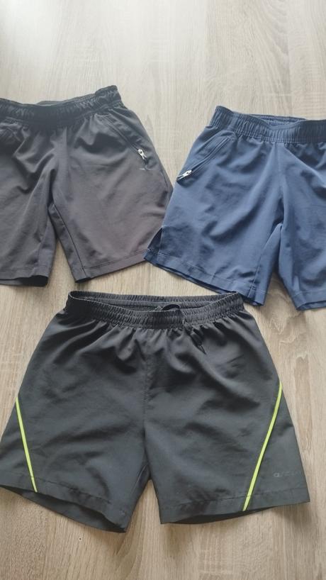 Kraťasy, decathlon,128