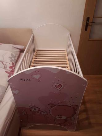 Dievcenska postielka,