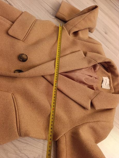 Pekný kabát, stradivarius,l