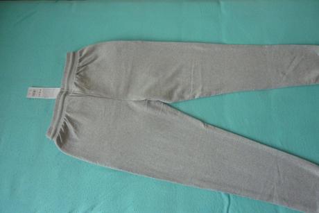 Sivé tepláky, 158 / 164