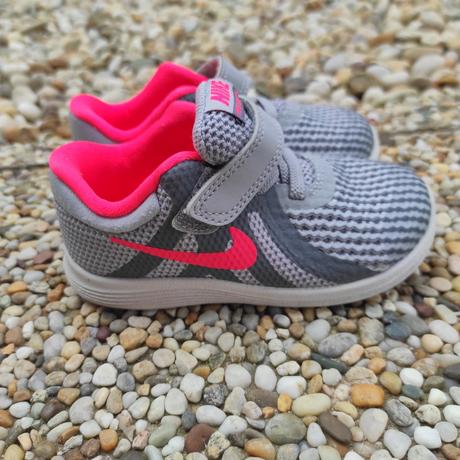 Tenisky nike vel.23,5, nike,23