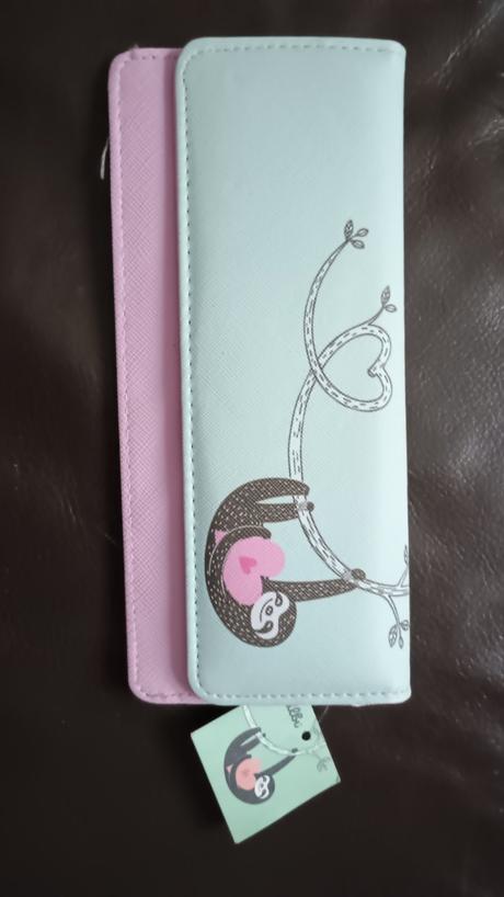 Peňaženka albi lenochod, 