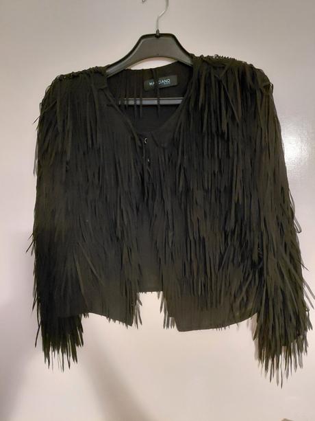 Suprava-šaty a sako so strapcami,vel. s,zn.guess, guess,s