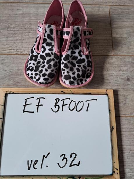 Ef barefoot papuče, 32