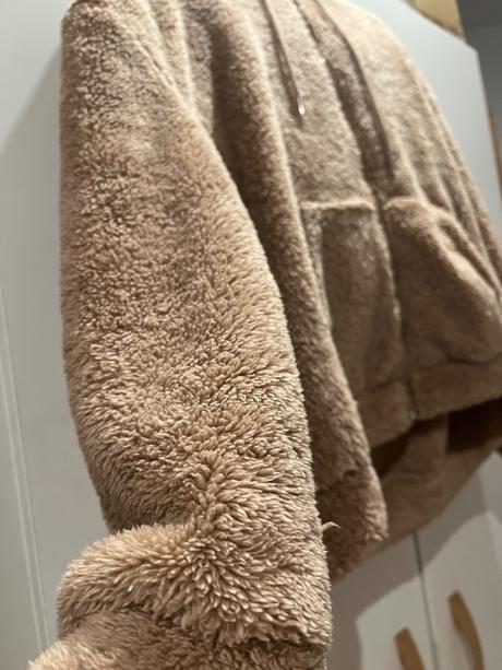 Velmi teplá mikina, s