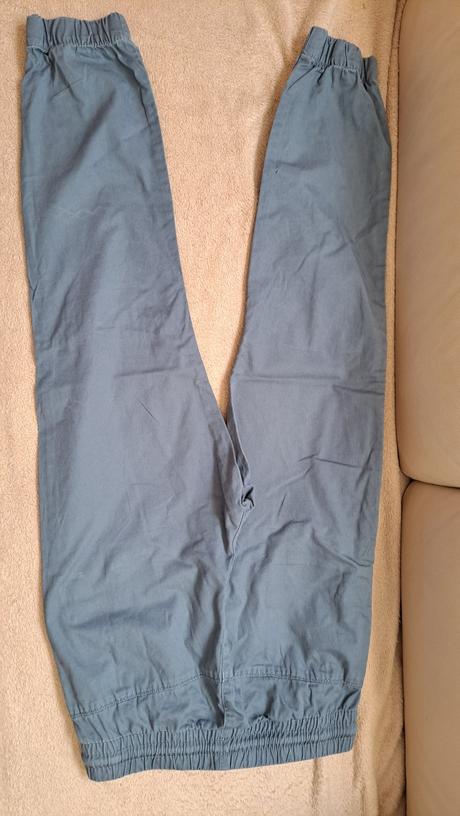 Predám nohavice ĺahké, h&m,140