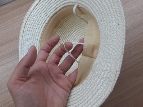 Letny klobucik top stav, 122