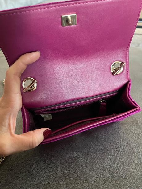 Valentino kabelka, valentino