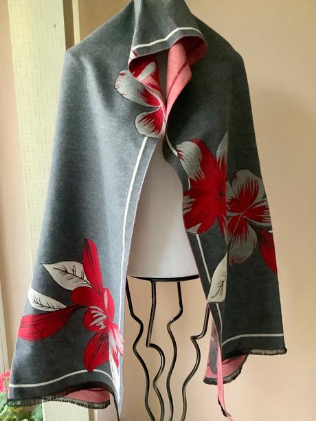 Krasny šal z kasmiru,