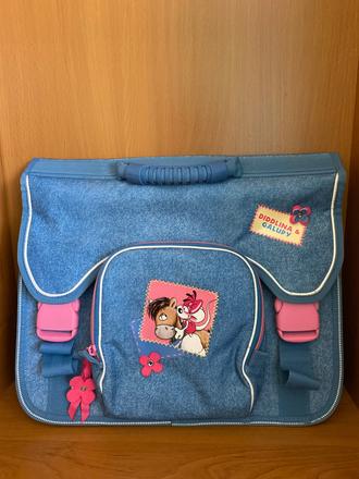 Aktovka - školská taška,