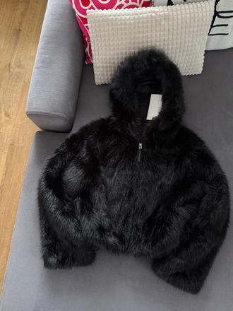 Kožušinova bunda s kapucňou zara, zara,m