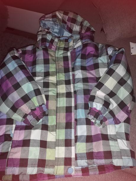 Zimná bundička, 104