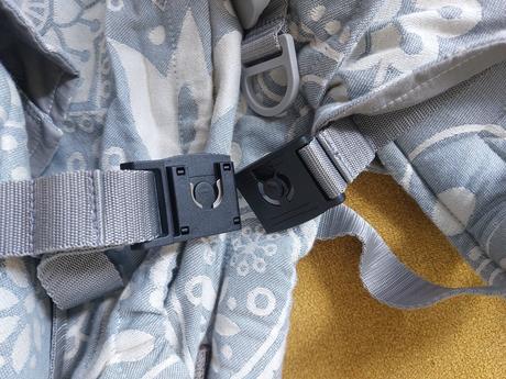 Nosič be lenka 4ever neo folk, be lenka