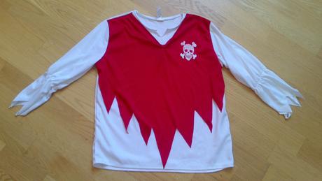 Oblecenie na karneval, 128