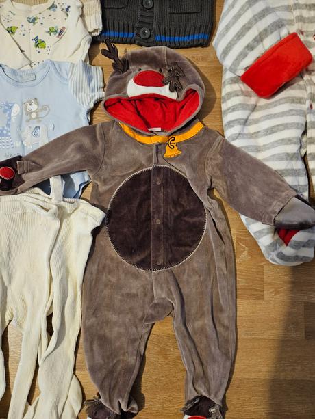 Balík chlapčenskeho oblecenia v. 62 -68, 68–80