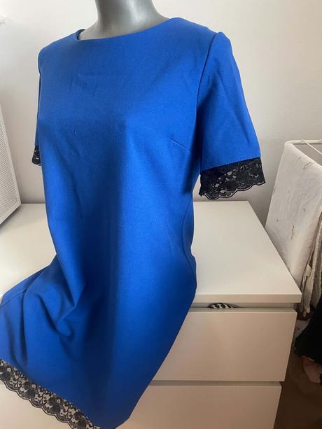Elegantné šaty, l