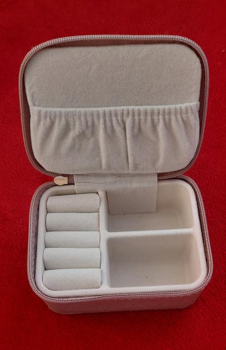 Darčeková sperkovnica viera, 