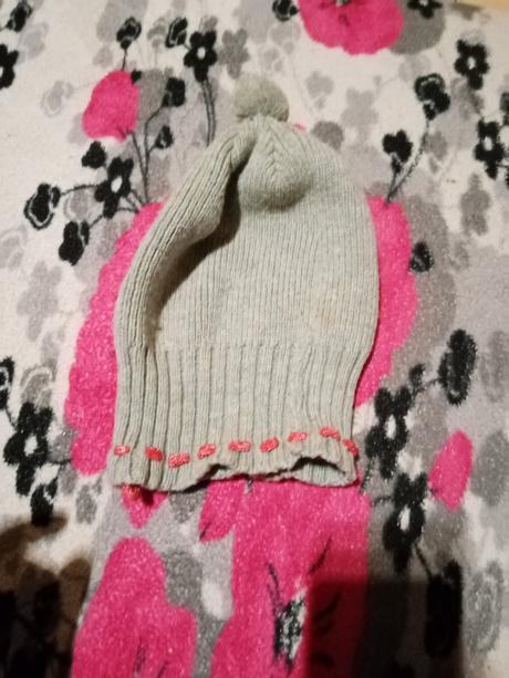 Dievčenské čiapky, 56