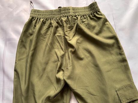 Olivové príjemné nohavice, tally weijl,m