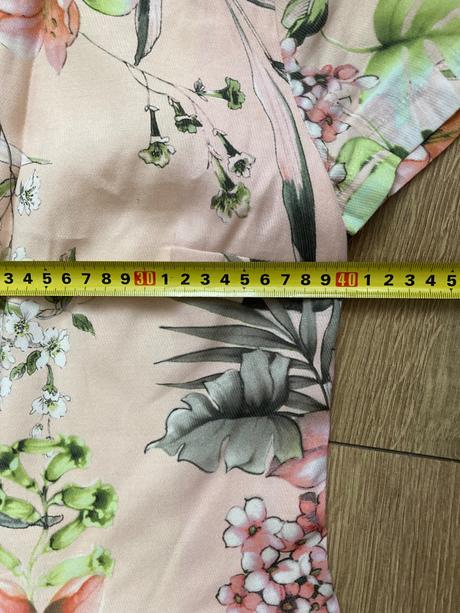 Spoločenské šaty 36, s