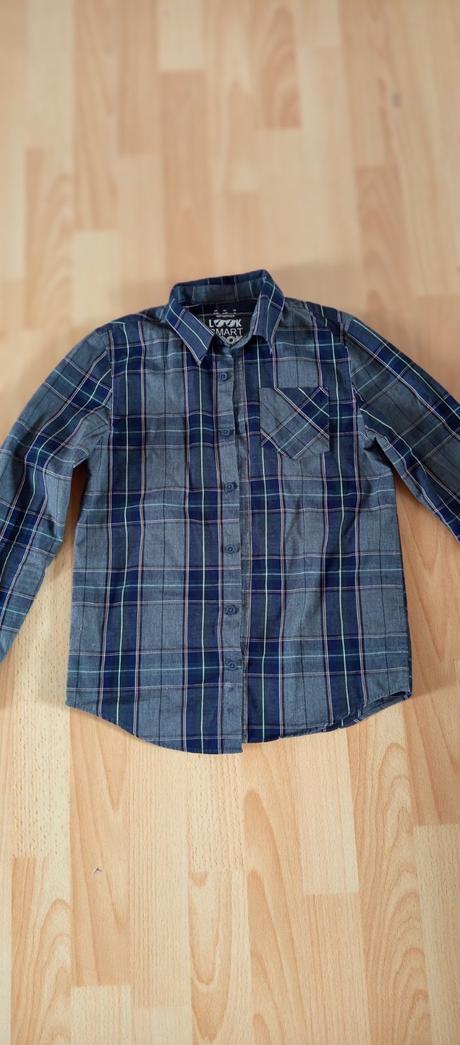 Karovana a košeľa, f&f,140