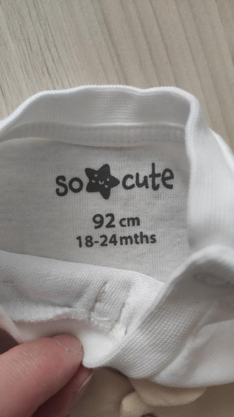 Slávnostné oblečenie, 92