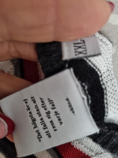 Trojfarebné pletené šaty xl, xl