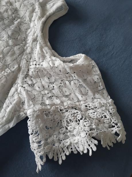 Biele tričko s cipkou s m, s