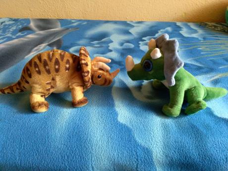 Plyšové dinosaury, 