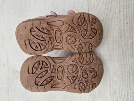 Sandalky, d.d.step,21