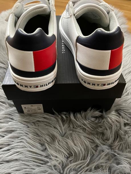 Tommy hilfiger veľ.35 ako nové, tommy hilfiger,35